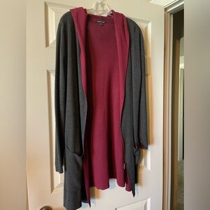 Robert Kitchen cardigan, dual color, hooded, EUC.